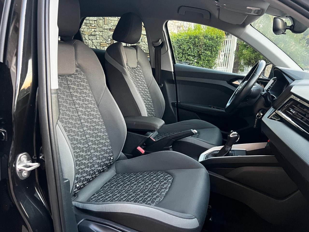 Audi A1 SPB 35 TFSI S tronic -2019- MATRIX