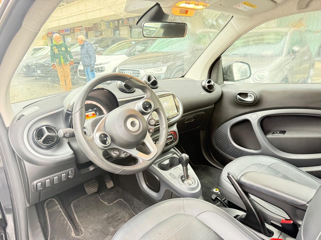 Smart ForTwo 90 0.9 Turbo twinamic Prime LED NAVI BRACCIOLO PANORAMA PDC CERCHI 15