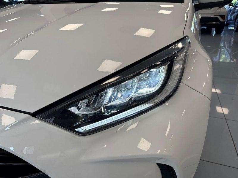 Toyota Yaris Hybrid Trend MY22