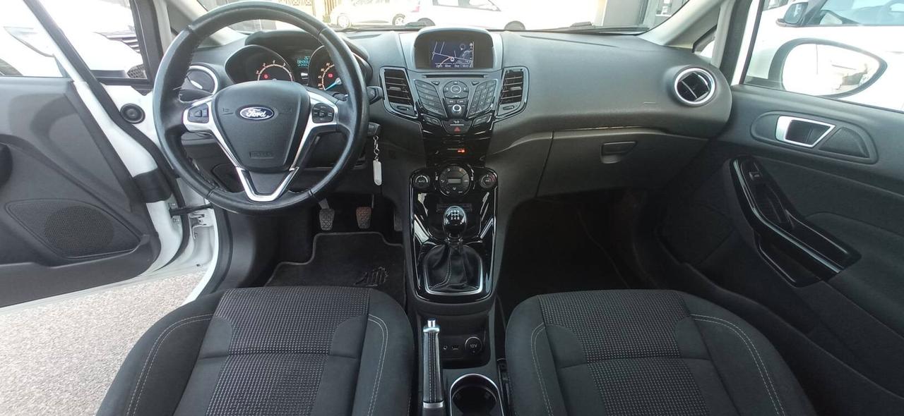 Ford Fiesta TITANIUM SENZA BS PAGA