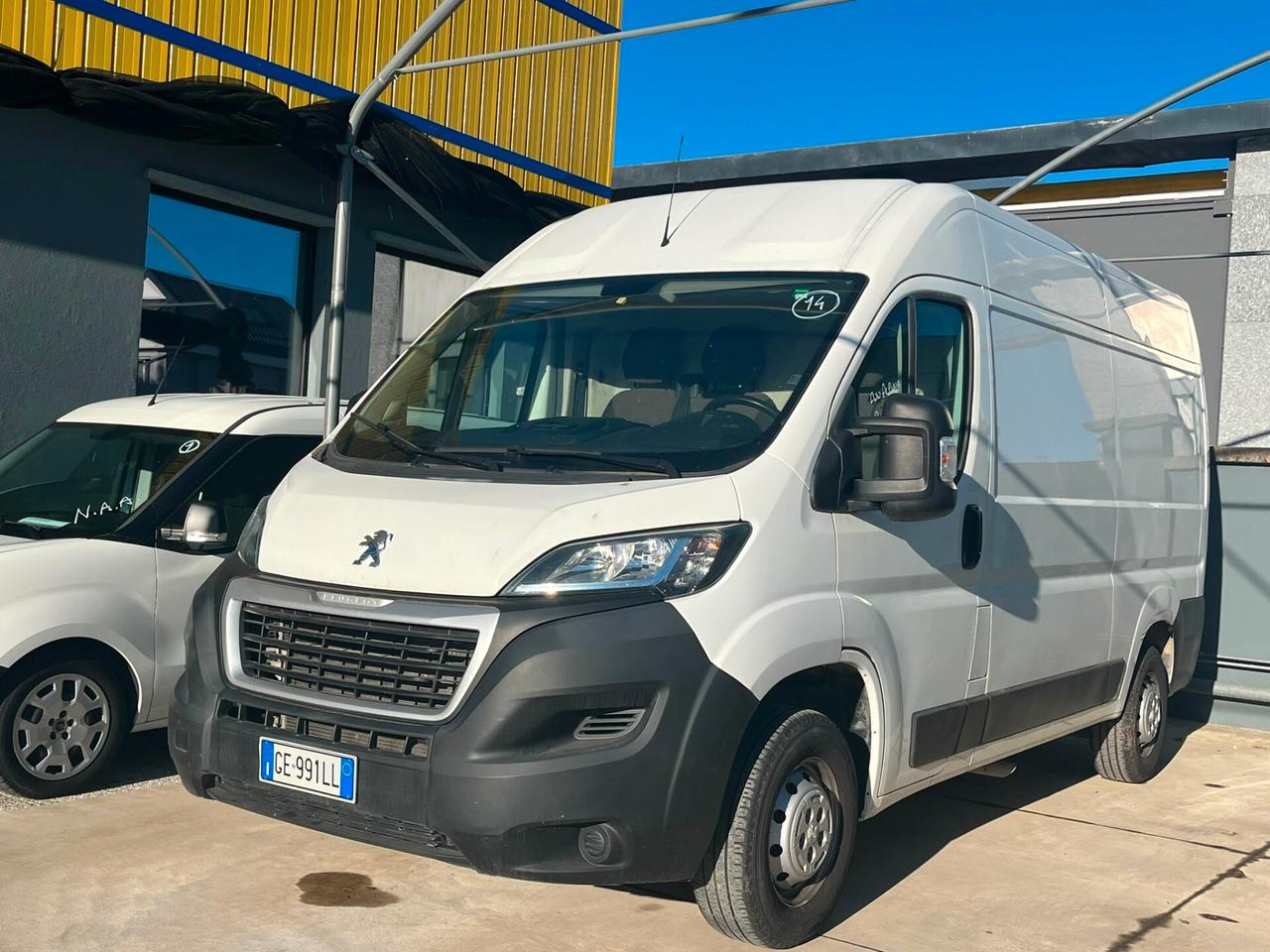 PEUGEOT Boxer (3ª serie) Boxer 330 2.2 BlueHDi...