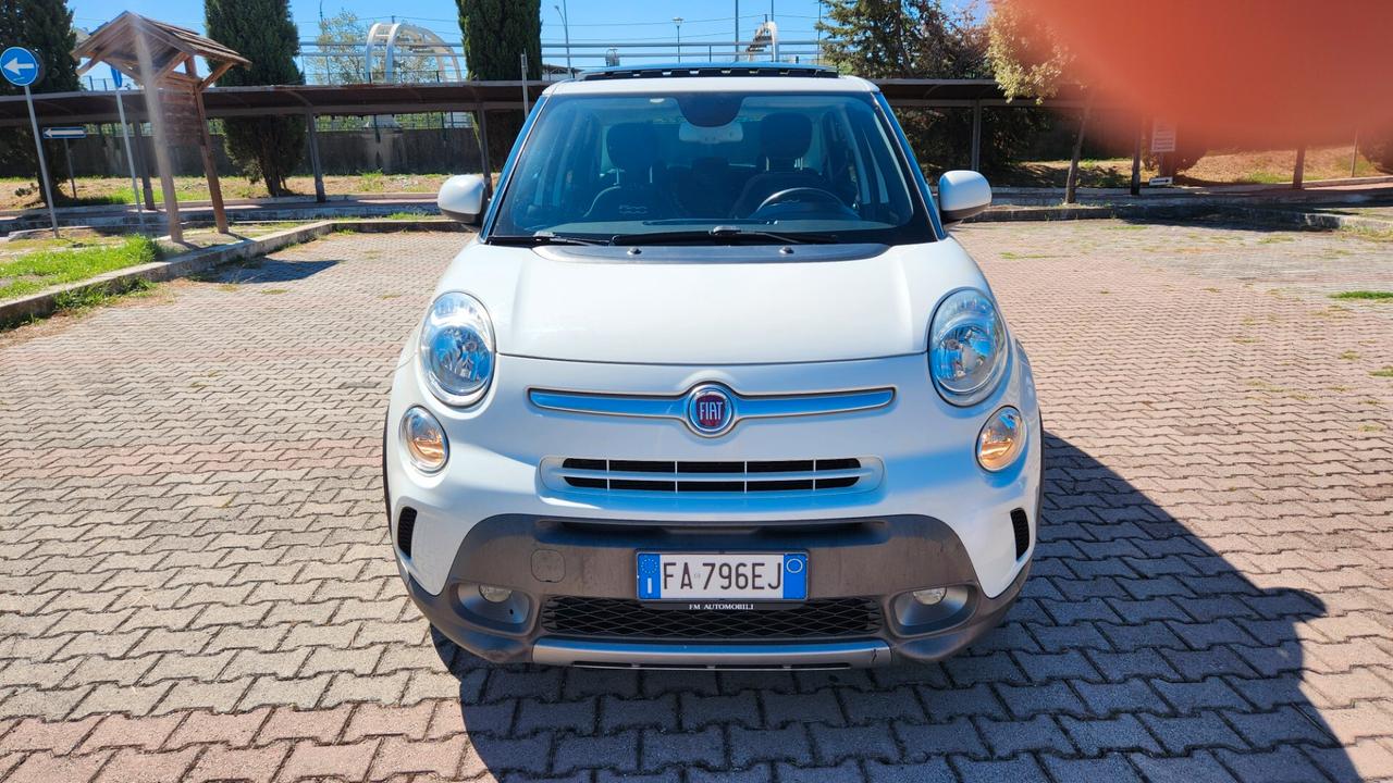 Fiat 500L 1.6 Multijet 120 CV Trekking tetto panoramico