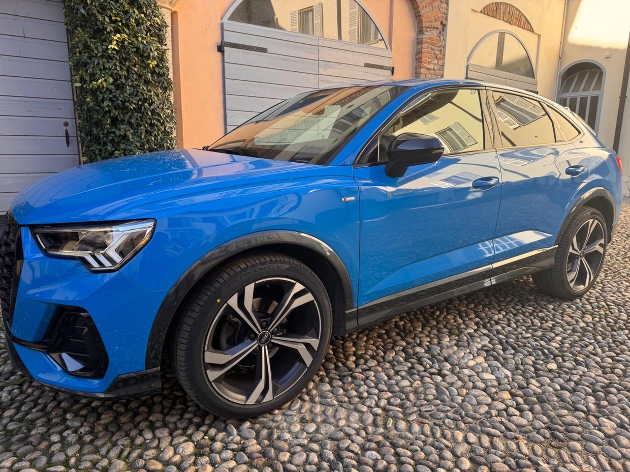 Audi Q3 SPB 35 TFSI S line edition