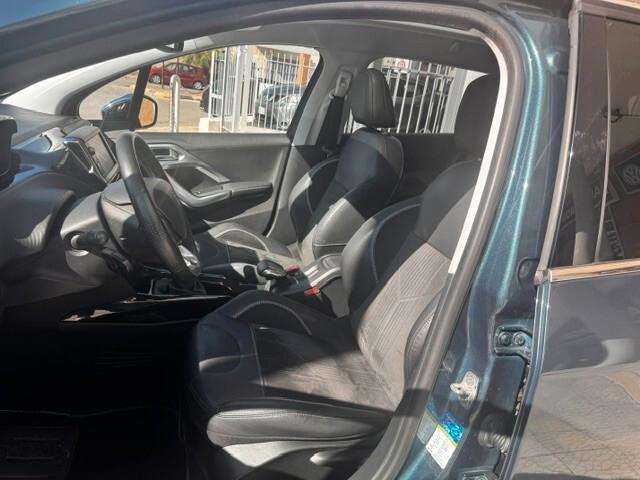 Peugeot 2008 BlueHDi 120 S&S Crossway