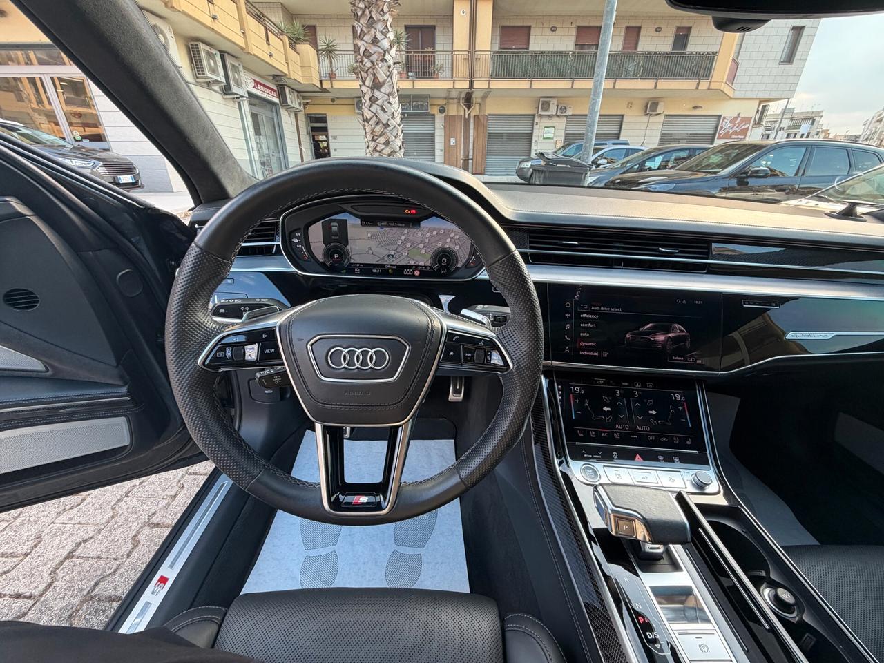 Audi A8 S8 TFSI quattro tiptronic s-line