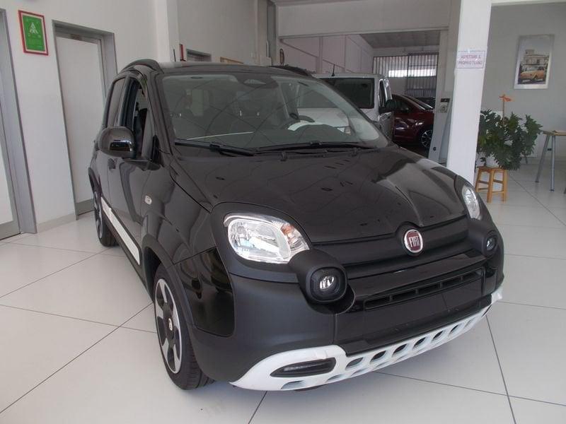 FIAT Panda Cross FIAT PANDINA CROSS 1000 HYBRID 338.7575187 MASSARI MARCO KM. ZERO