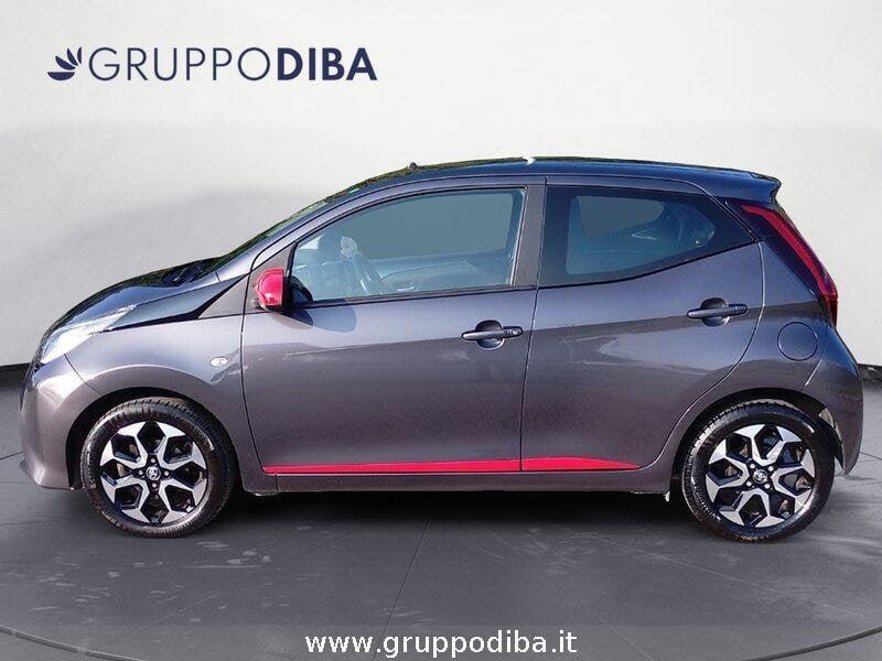 Toyota Aygo II 2018 5p 5p 1.0 x-fun m-mt 72cv