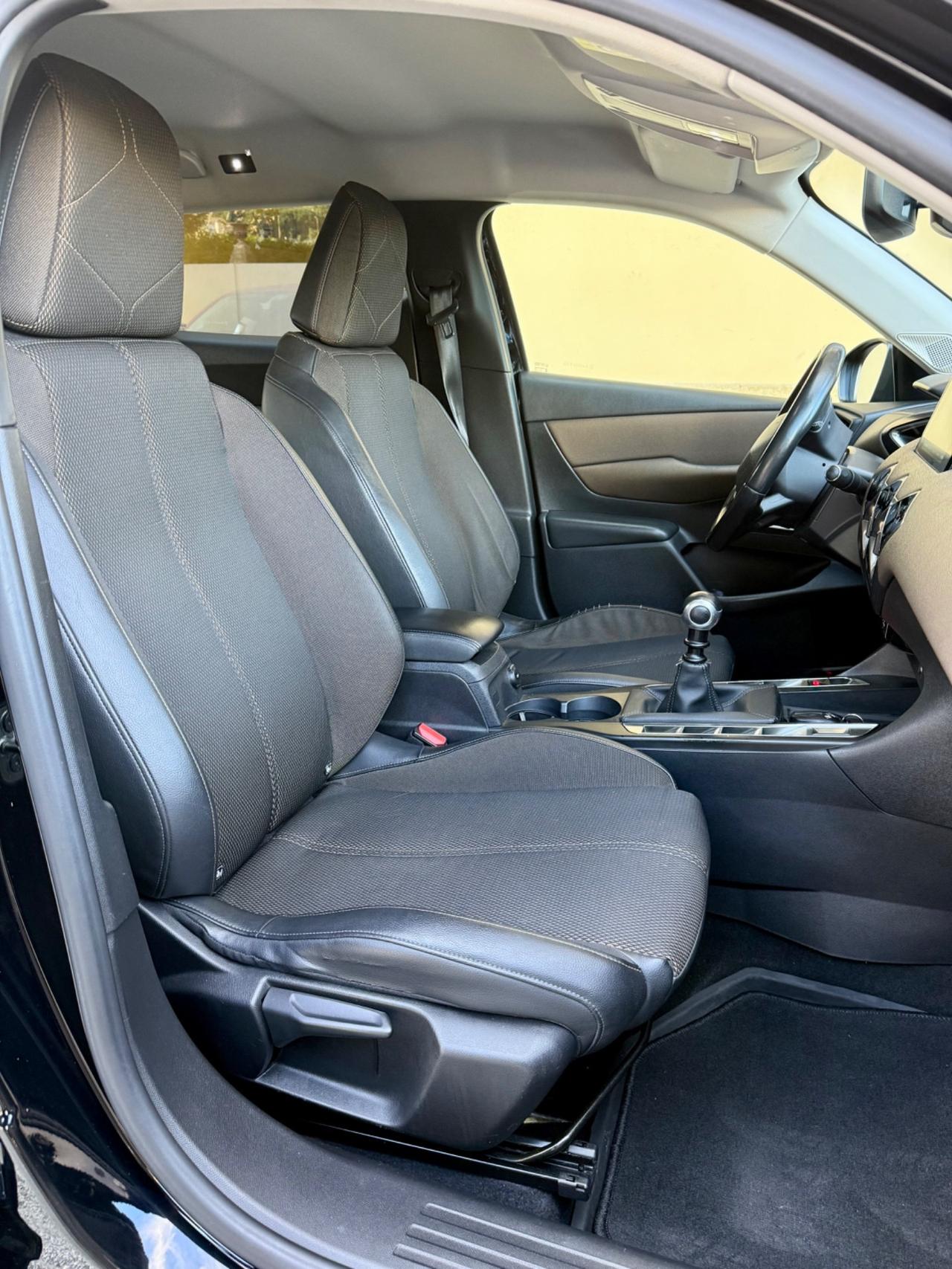 DS3 3 Crossback PureTech 100 Performance Line