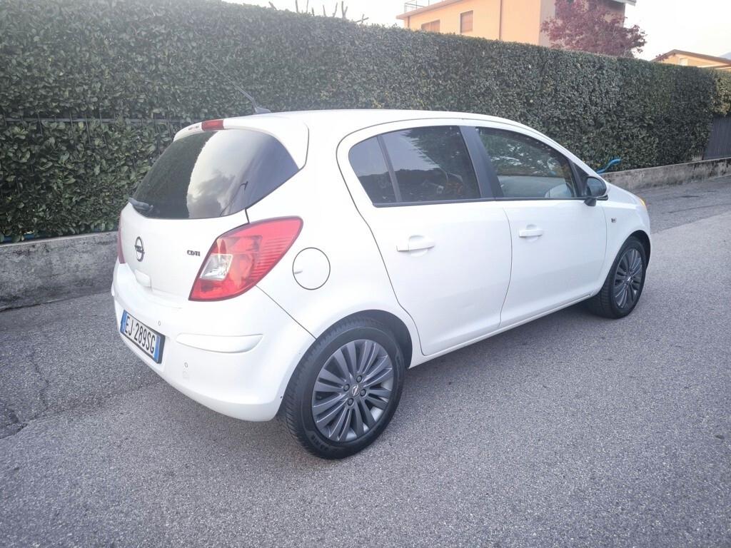 OPEL CORSA 1,3 CDTI – COSMO -OK NEOPATENTATI