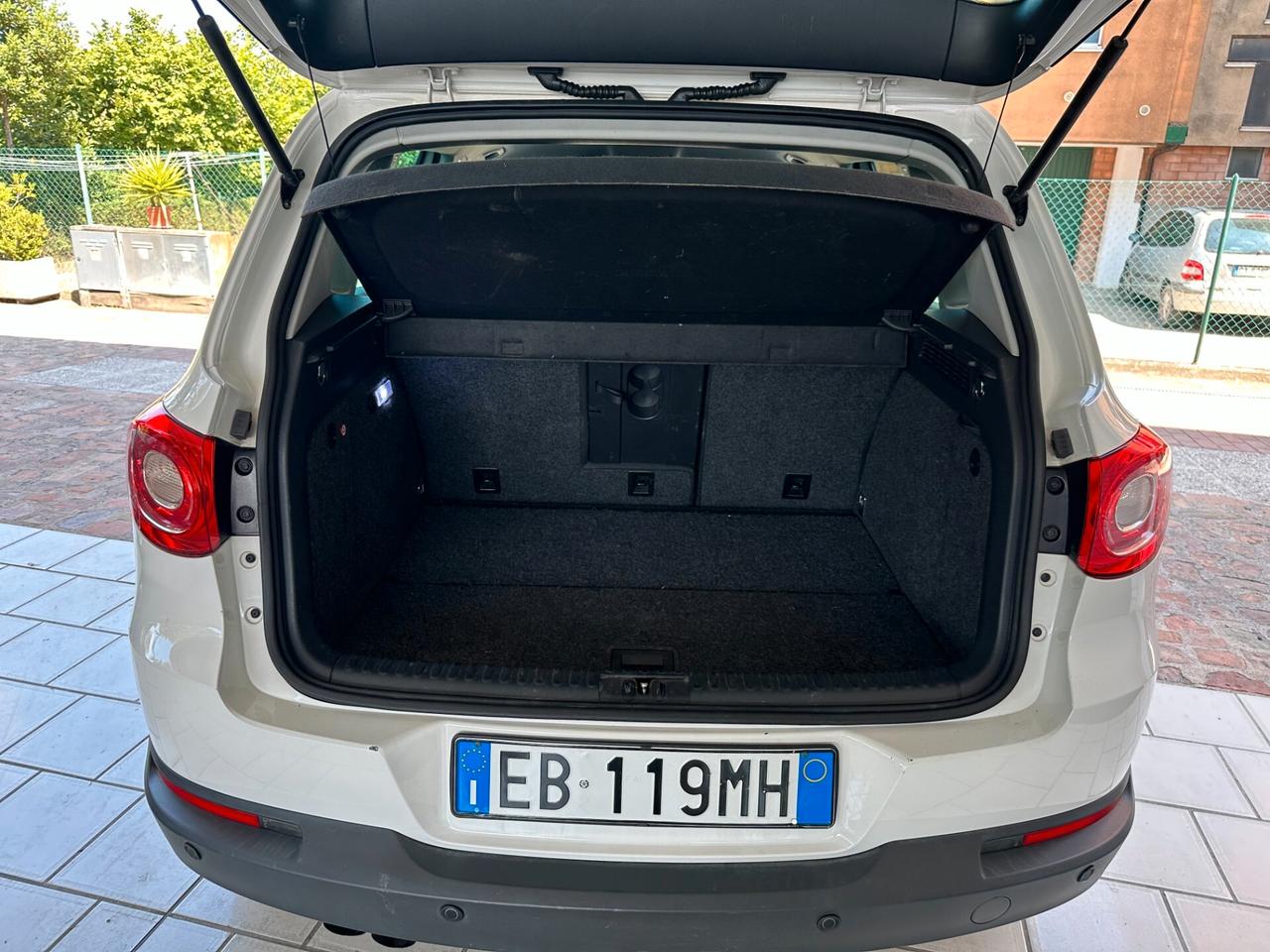 Volkswagen Tiguan 2.0 TDI AUT. 4 MOT.