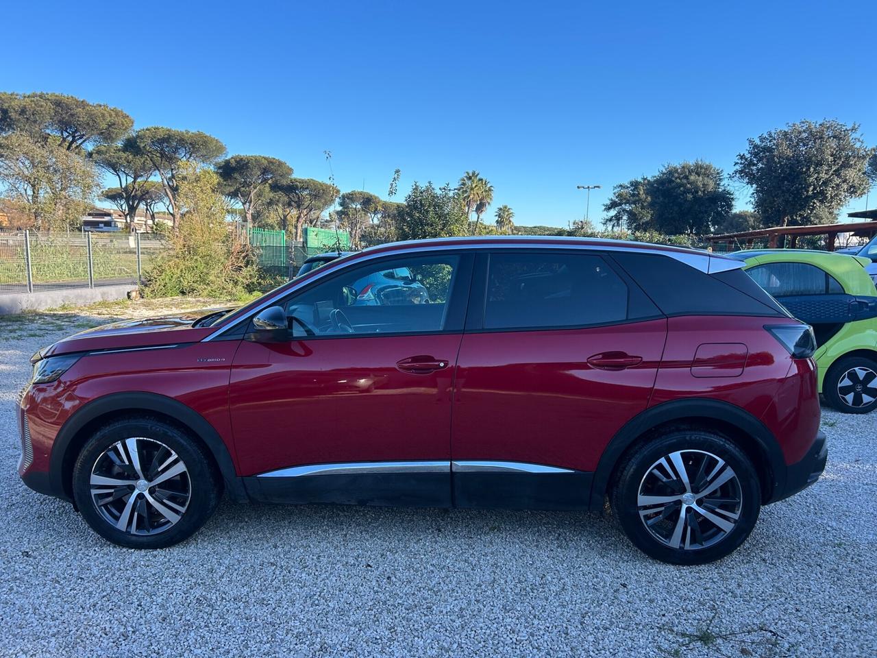 Peugeot 3008 Hybrid4 300 e-EAT8 GT