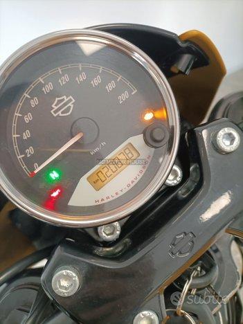 HARLEY DAVIDSON STREETROD 750 SCREAMIN EAGLE/Permu