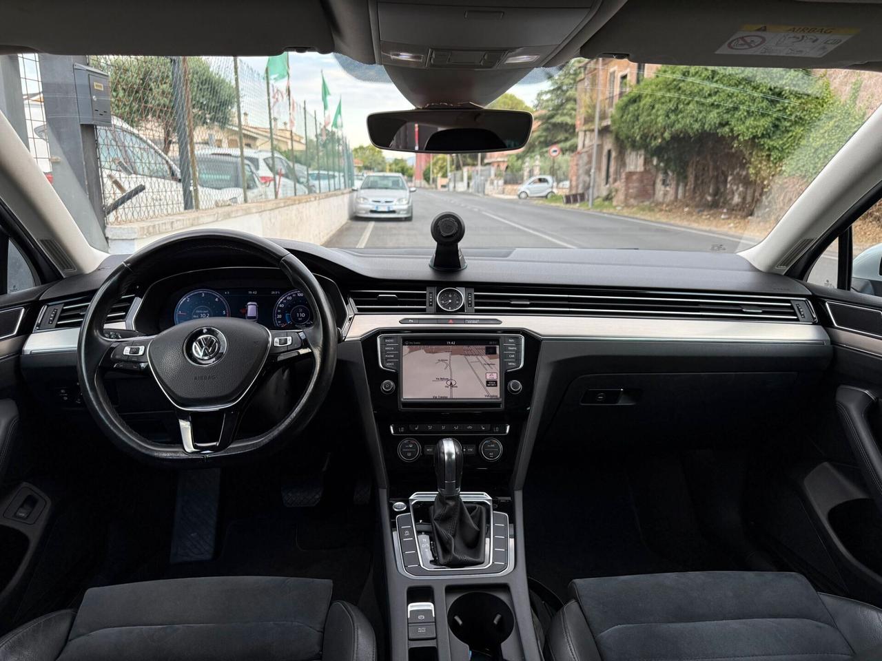 Volkswagen Passat Variant 2.0 TDI 150cv DSG Full Opt - Superprezzo