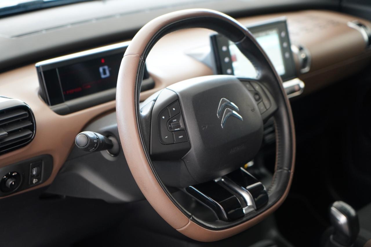 Citroen C4 Cactus BlueHDi 100 Just Black