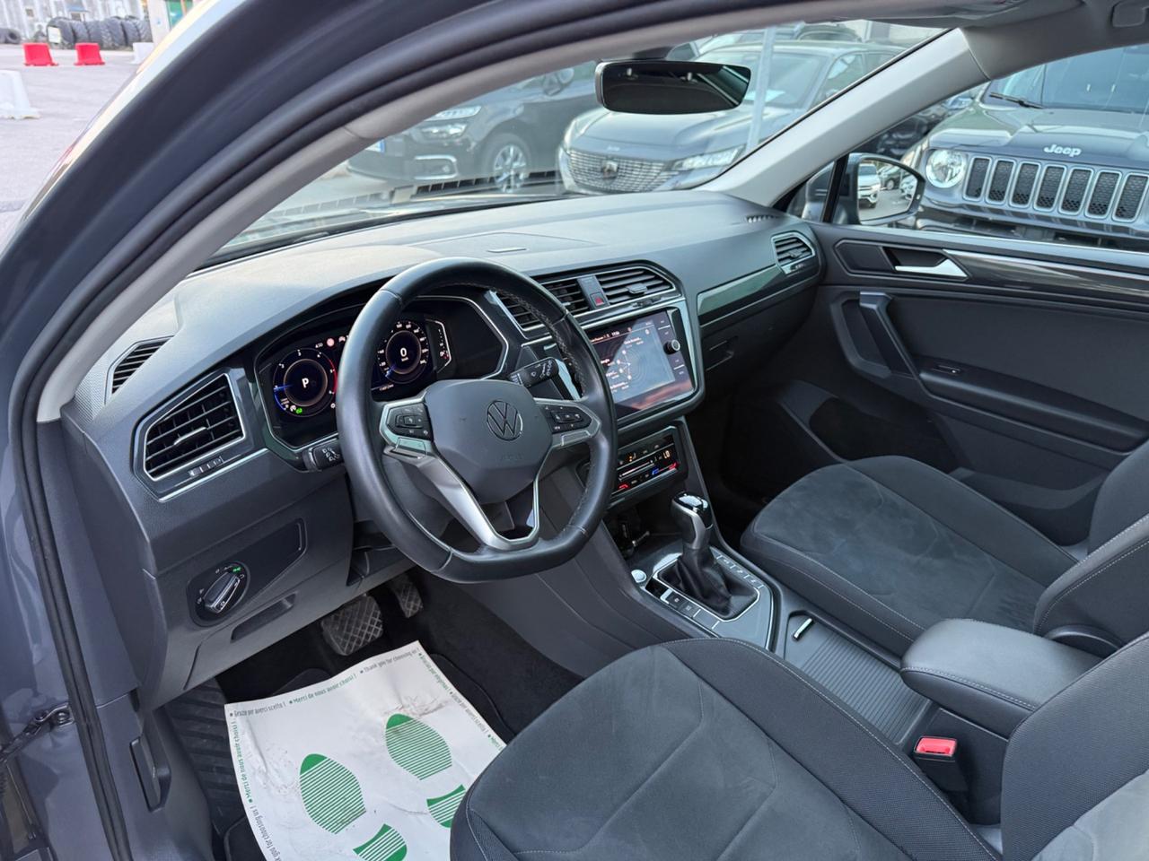 Volkswagen Tiguan 2.0 TDI 150 CV SCR DSG Elegance