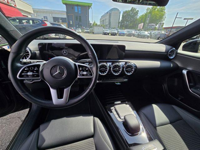 MERCEDES-BENZ A 180 d Sport Night edition auto NEOPATENTATI PERMUTE