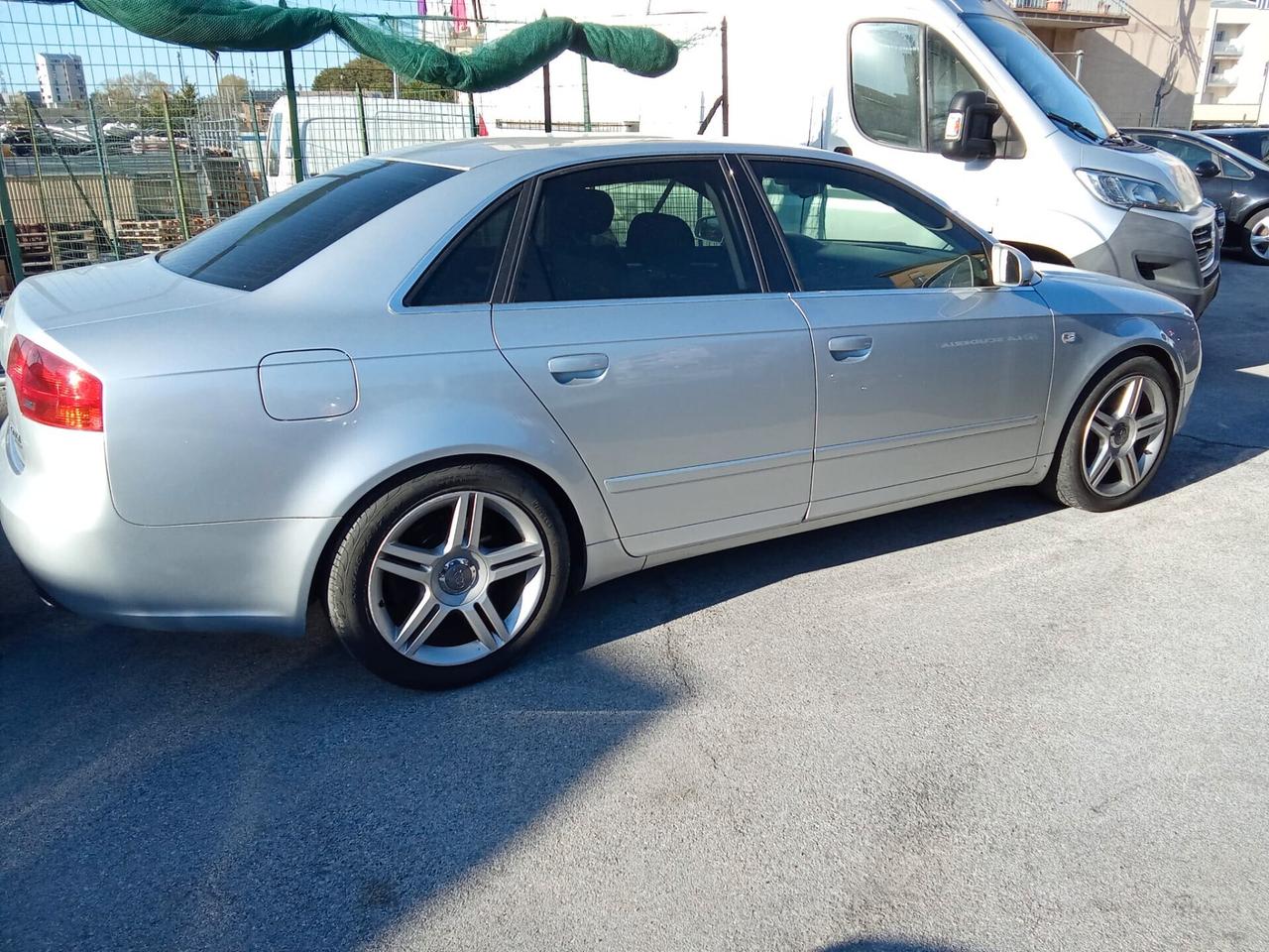 Audi A4 3.0 V6 TDI F.AP. quattro