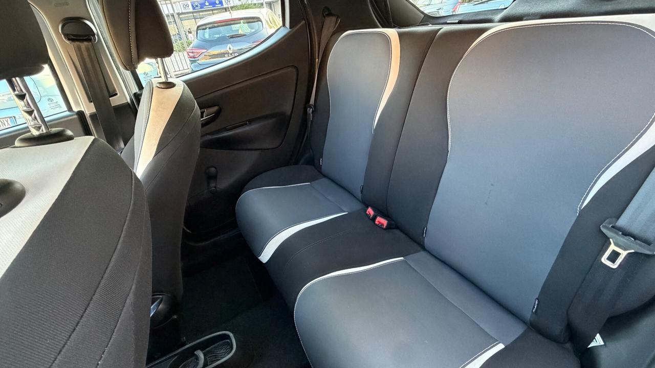 Lancia Ypsilon 1.2 69 CV