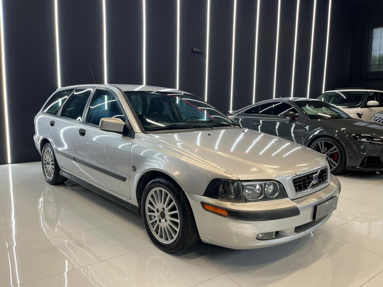 Volvo V40 1.9 D (116 CV) cat Sport MOTORE RIFATTO