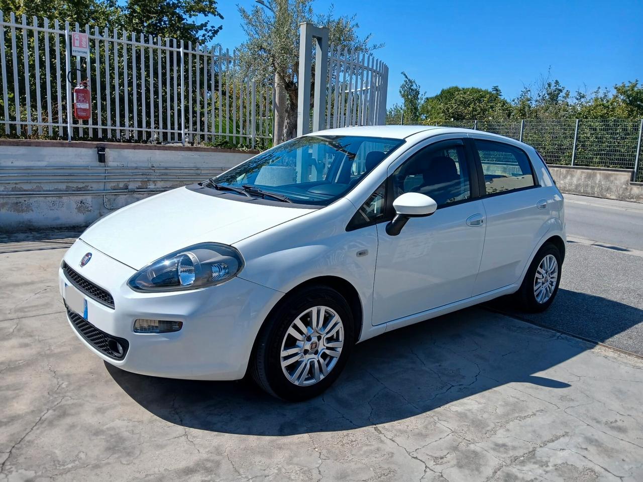 Fiat Punto 1.4 8V 5 porte Easypower Street
