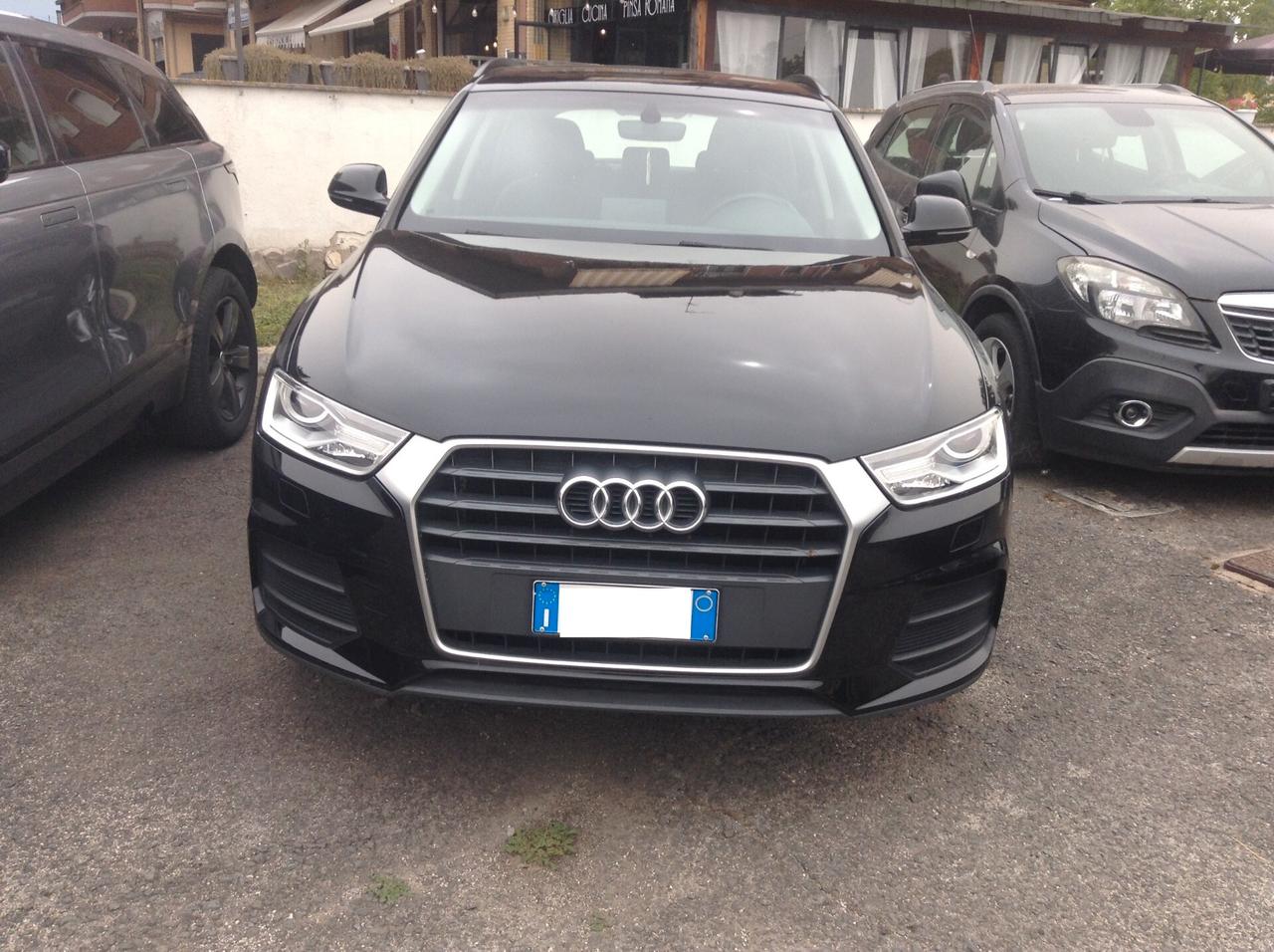 Audi Q3 2.0 TDI 150 CV Business STUPENDA, NAVIGATORE, SENSORI PARK, CLIMA AUTOMATICO, VOLANTE MULTIFUNZIONE!!!