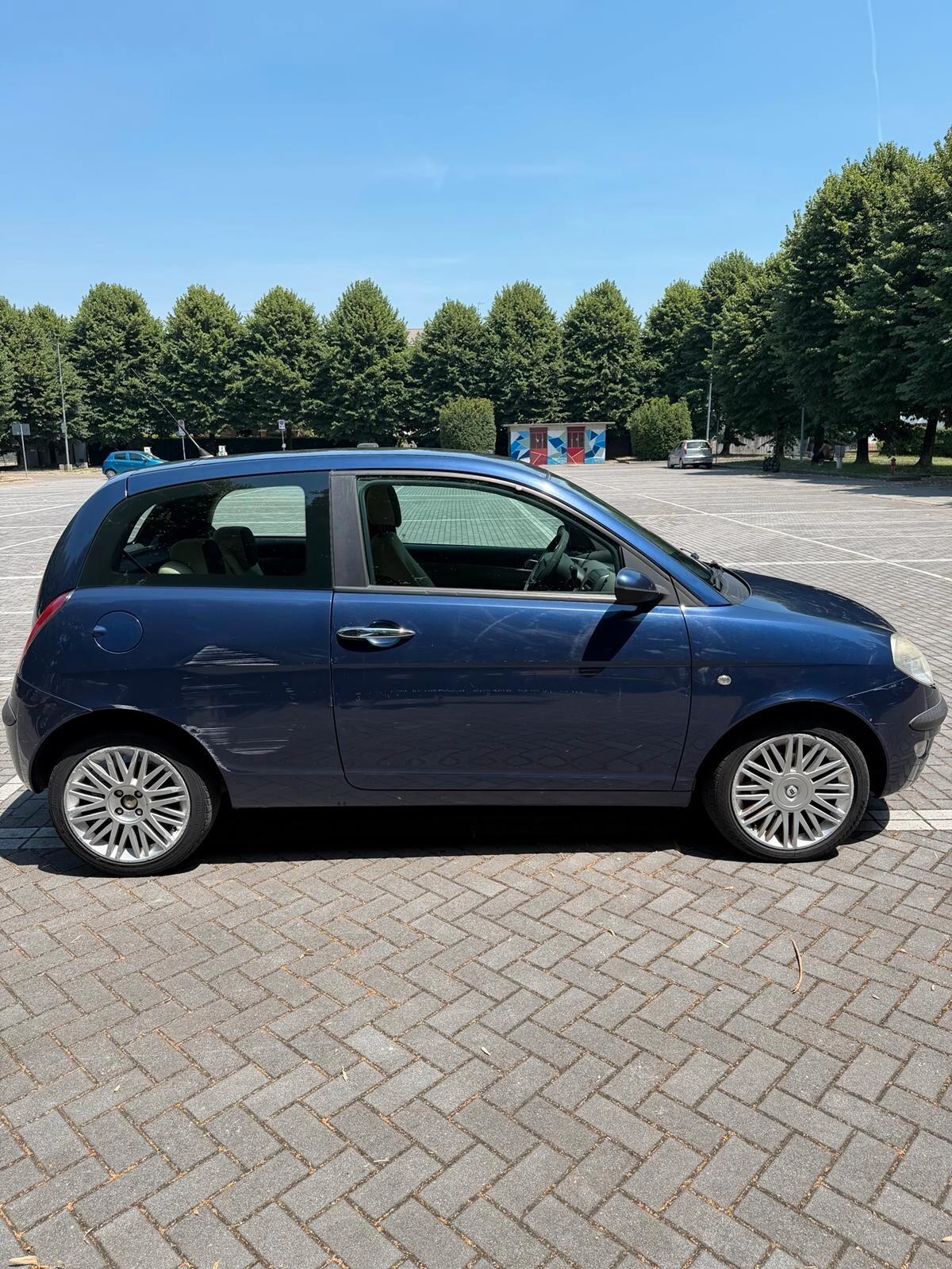 Lancia Ypsilon 1.2