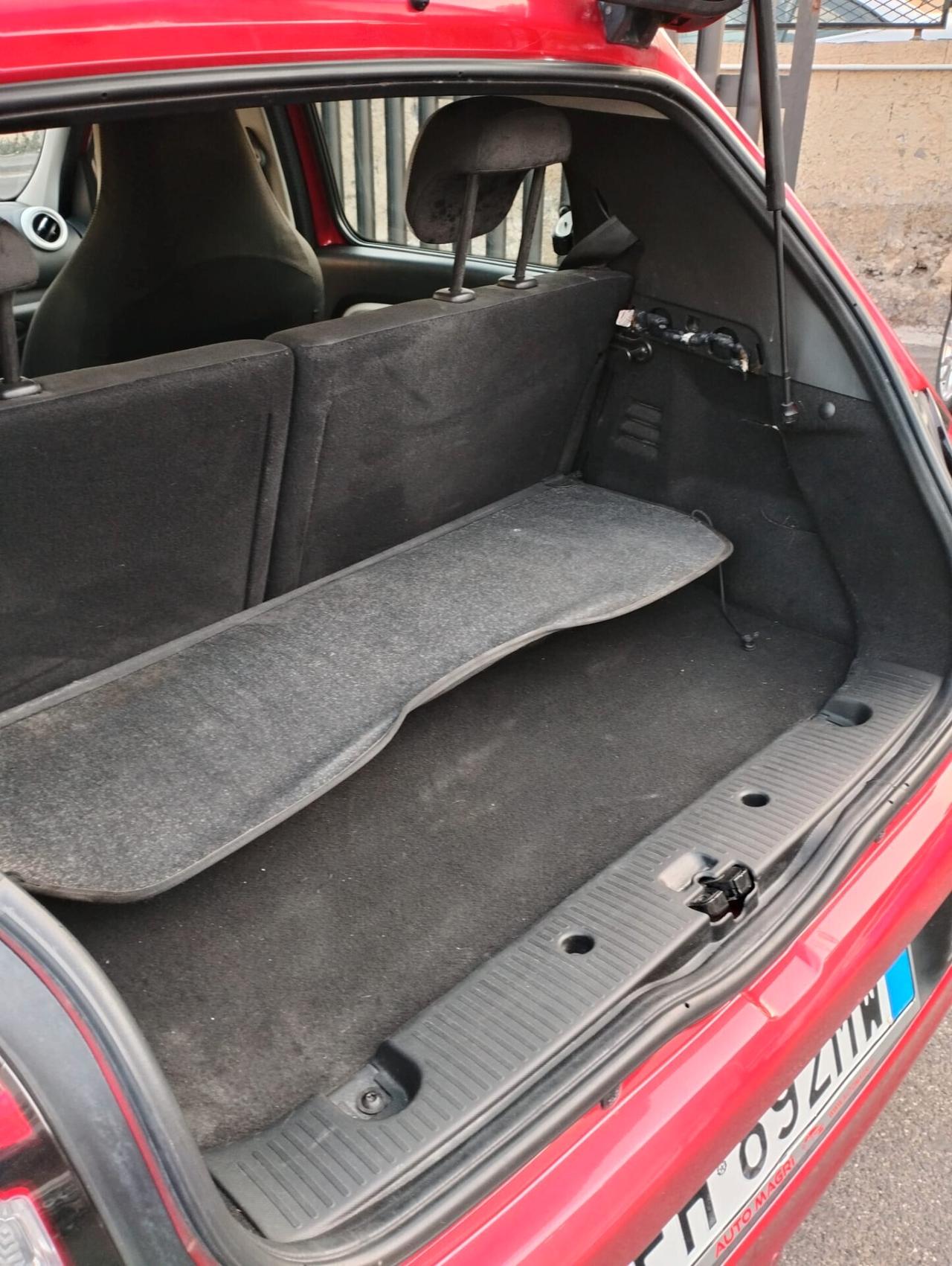 Renault Twingo SCe Stop&Start Lovely2
