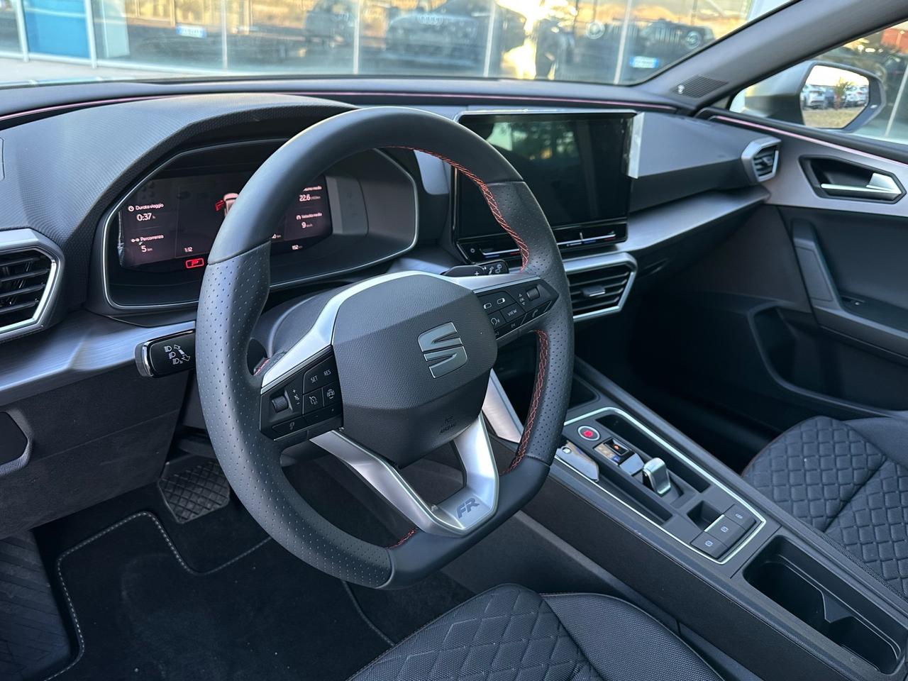 SEAT Leon 1.5 150cv dsg possibilità noleggio no scoring