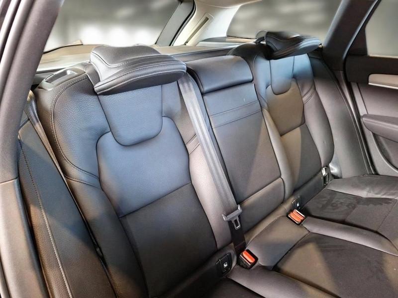 VOLVO V90 B4 D AWD auto Momentum Business Pro WAGON