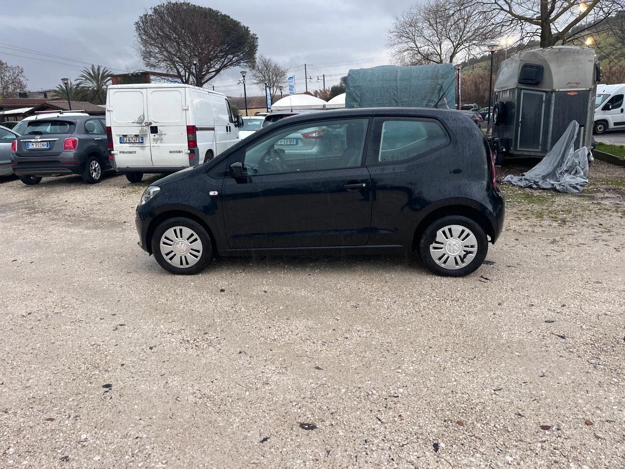 Volkswagen up! 1.0 75 CV 3p. high