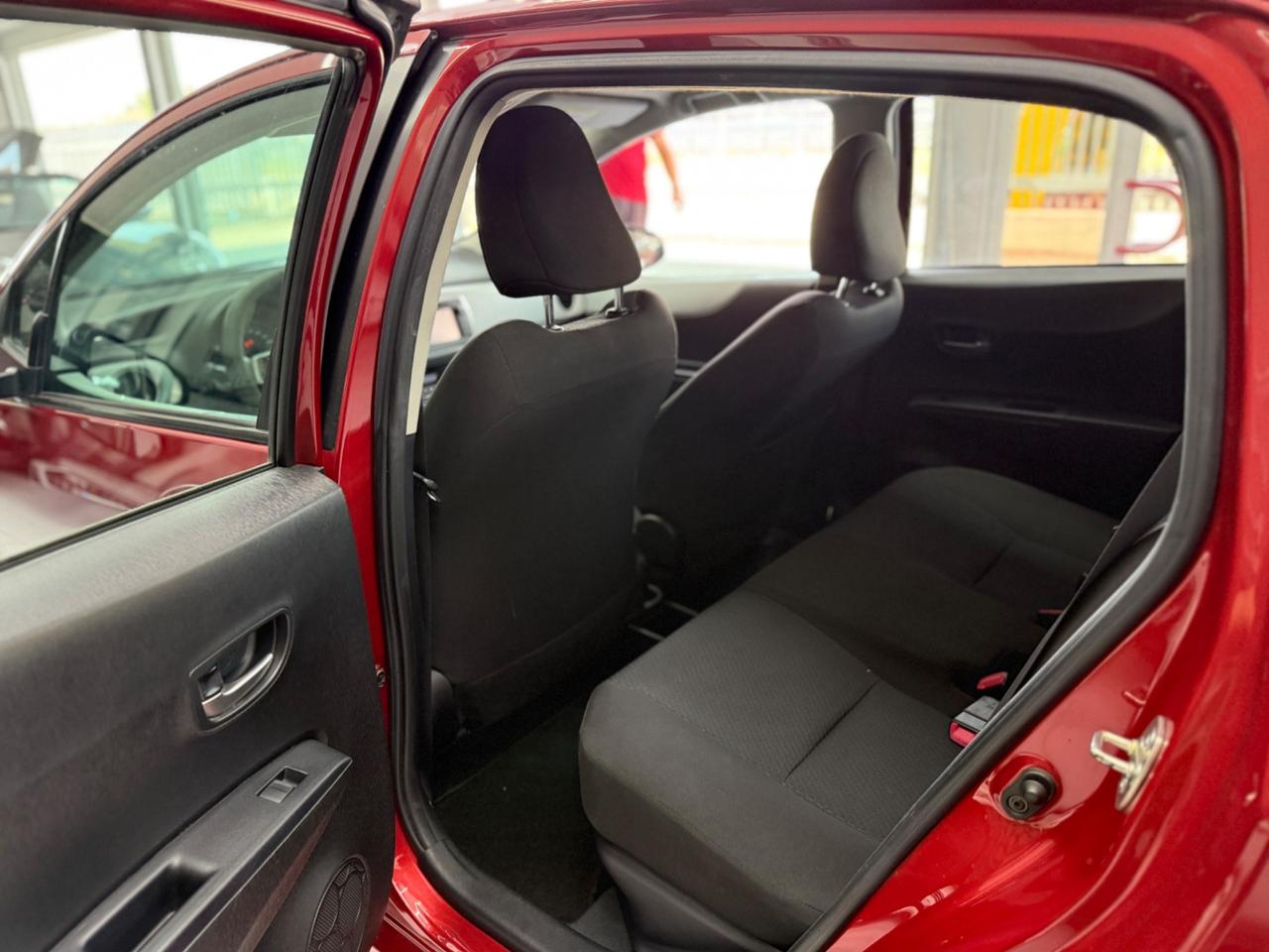 Toyota Yaris 1.5 Hybrid 5 porte Lounge