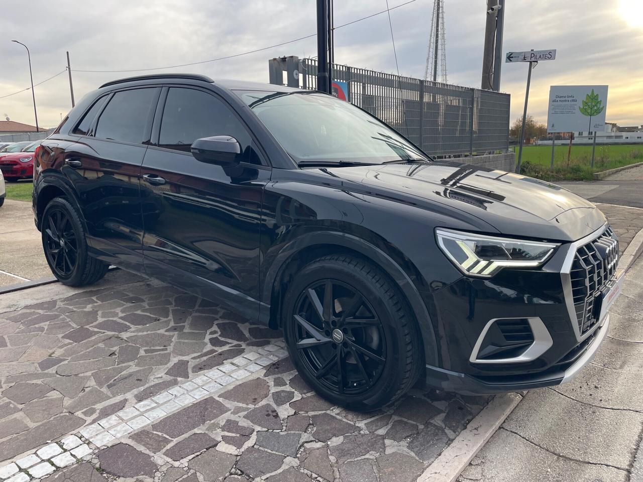Audi Q3 35 TDI quattro S line edition