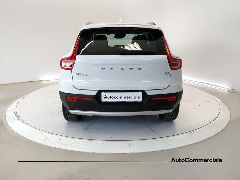 Volvo XC40 T2 Momentum