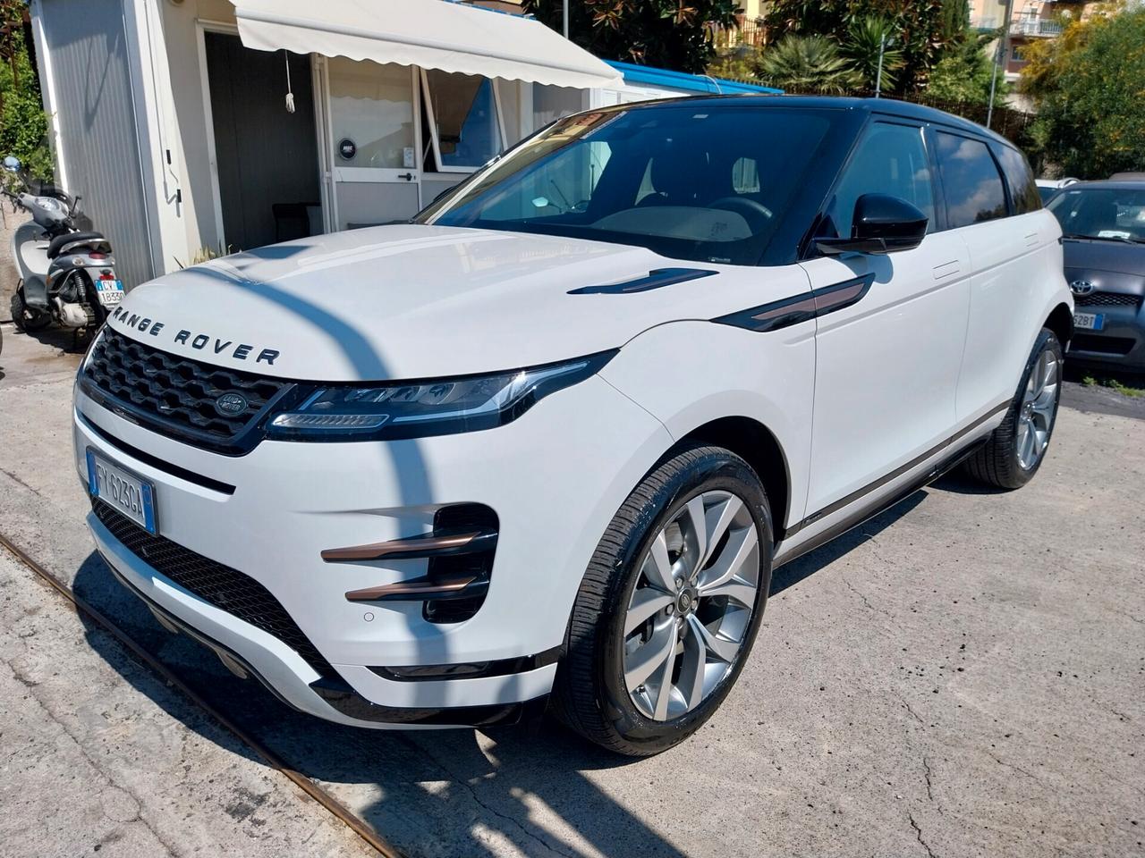 LAND ROVER RANG ROVER EVOQUE 2.0 D R-DYNAMIC 2019