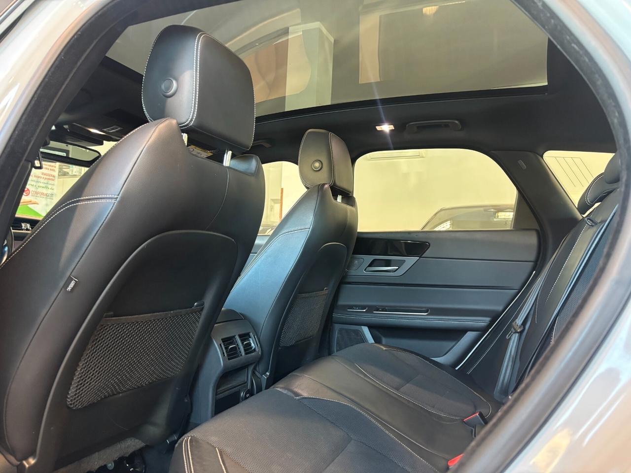 Jaguar XF 2.0d i4 R-Sport awd *TALGIANDI CERTIFICATI*