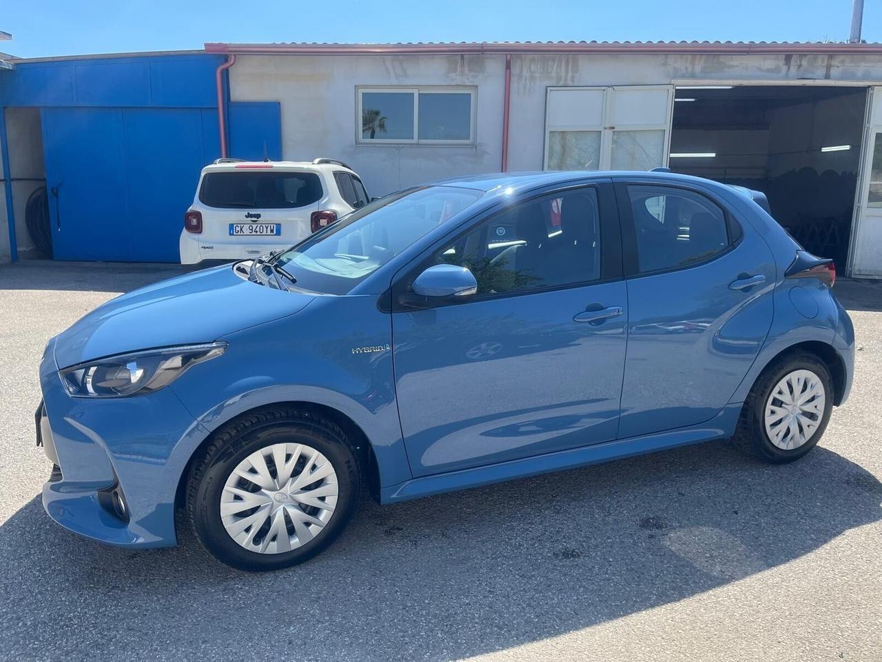 Toyota yaris 4 serie-1.5 hybrid-c.autom-2021