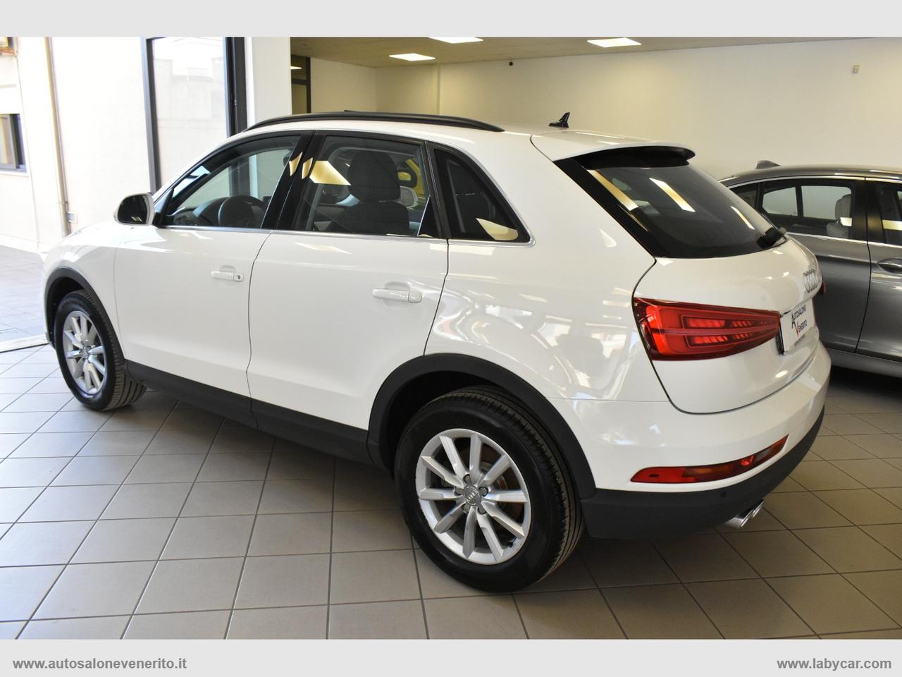 AUDI Q3 2.0 TDI 120CV Business