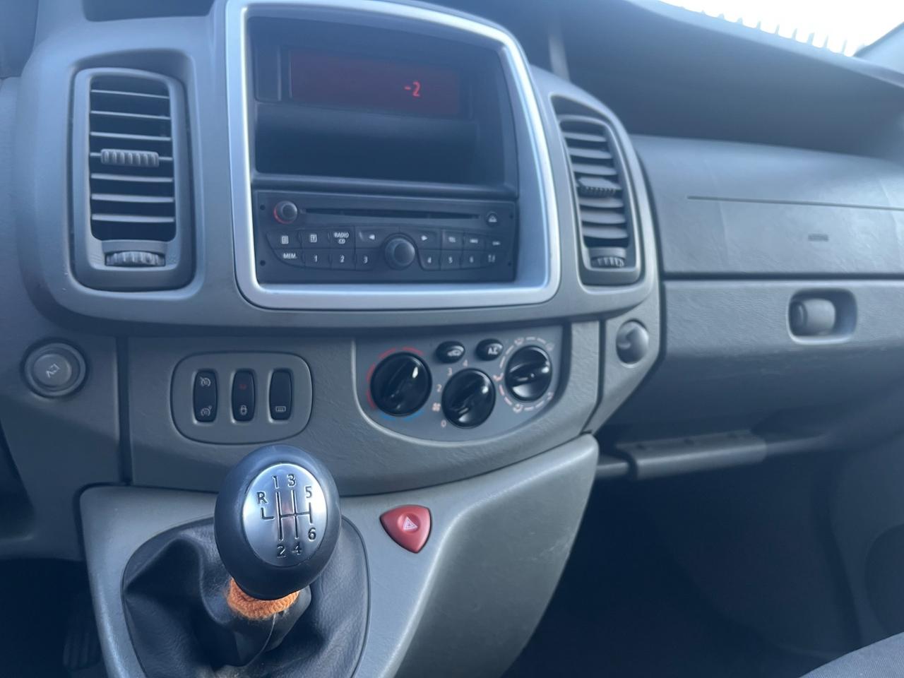 Opel Vivaro 2.0 CDTI Combi 9 posti