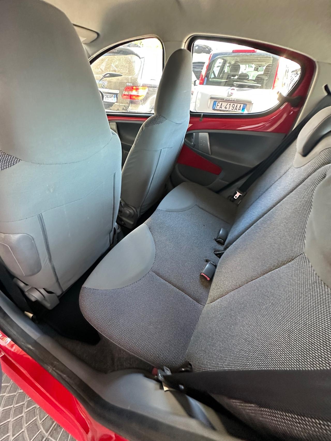 Peugeot 107 1.0 68CV 5p. Desir
