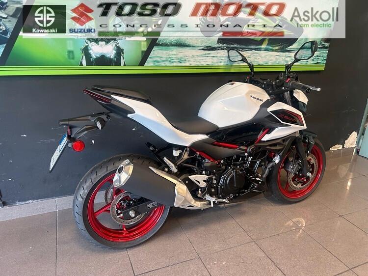Kawasaki Z 650 SE