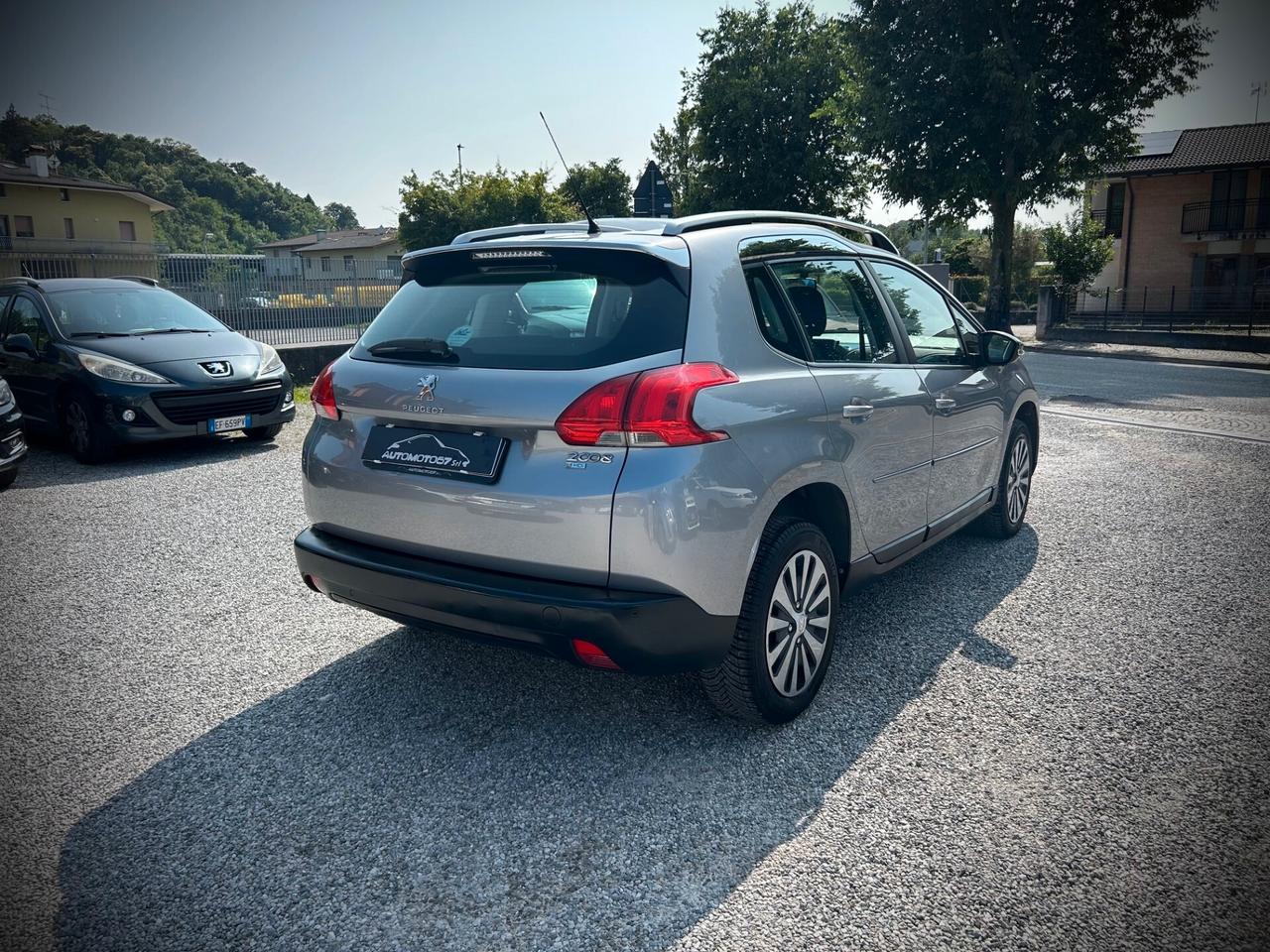 Peugeot 2008 1.6 e-HDi 92 CV - AUTOMATICA