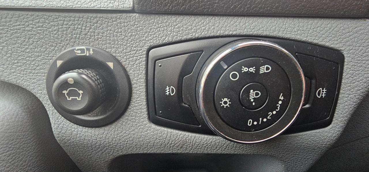 Ford Transit 330 2.0 TDCi EcoBlue 170CV Furgone