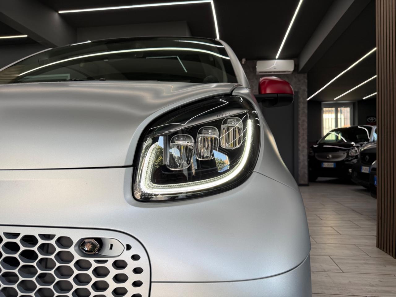 Smart ForTwo EQ Ushuaïa NAVI KAMERA Pronta consegna !!
