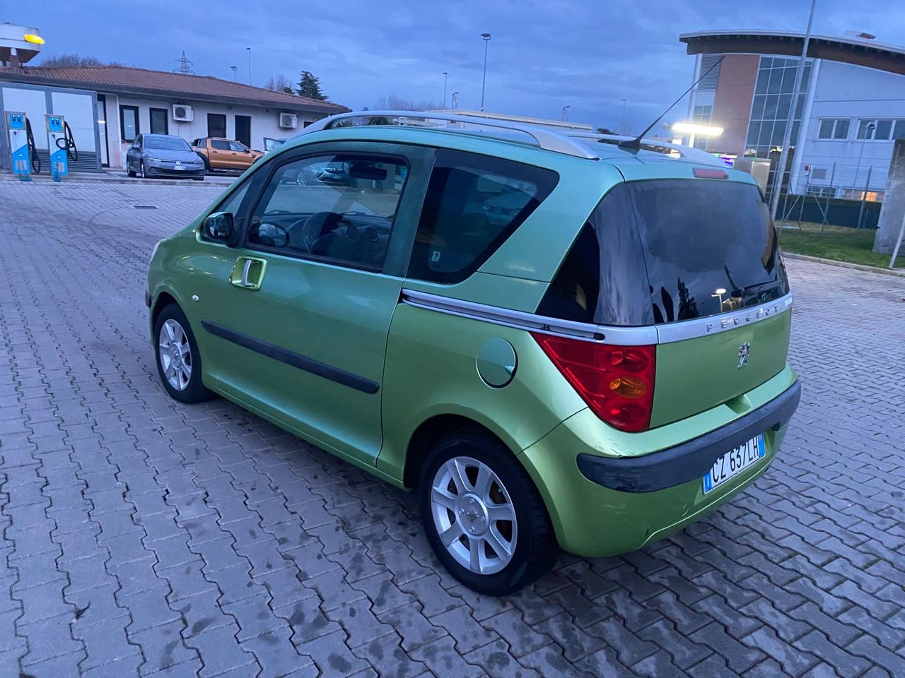 Peugeot 1007 1.4 HDi Trendy