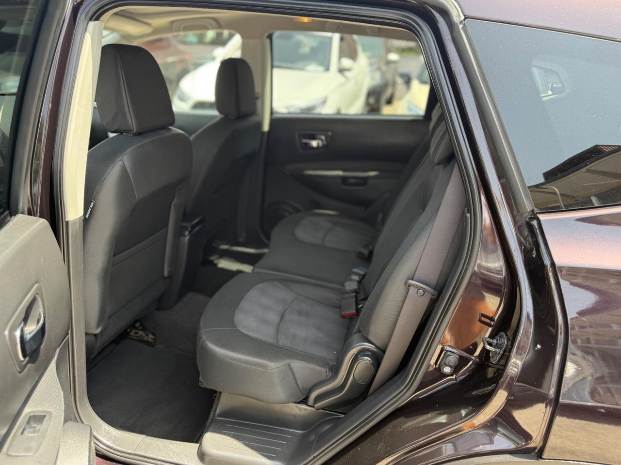 Nissan Qashqai+2 2.0 dCi DPF 4WD aut. n-tec 7p