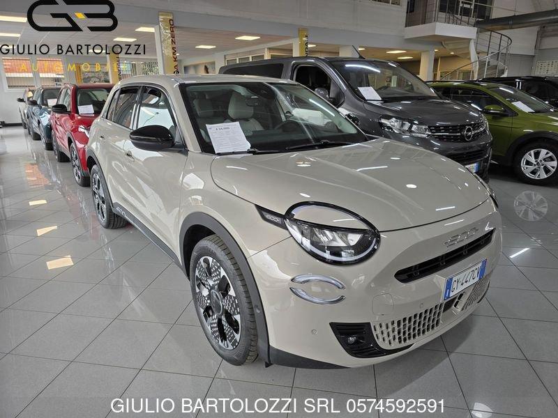 FIAT 600 1.2 Hybrid 110cv La Prima