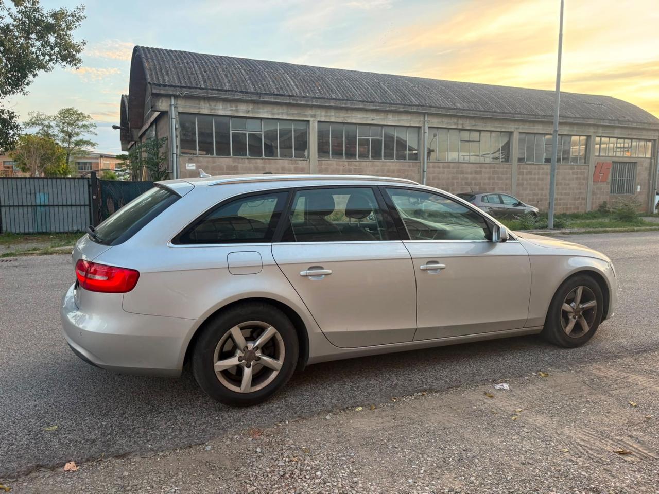 Audi A4 Avant 2.0 TDI 143CV 212.000 KM TENUTO OTTIMI