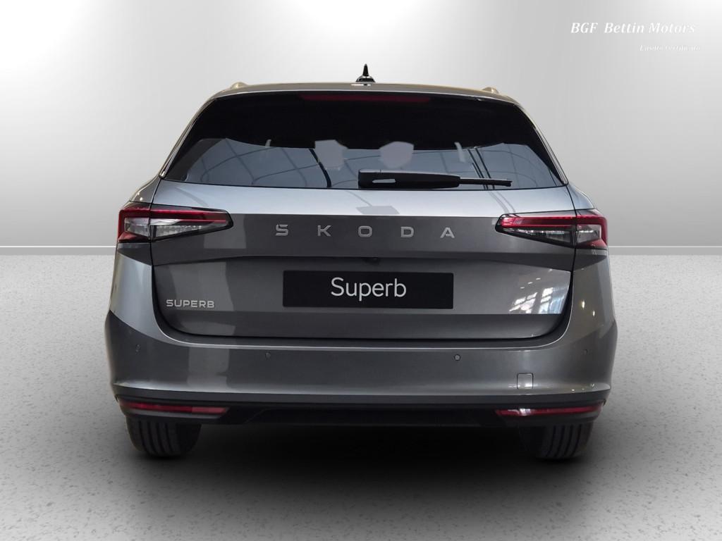 Skoda Superb Wagon 2.0 tdi Selection 150cv dsg