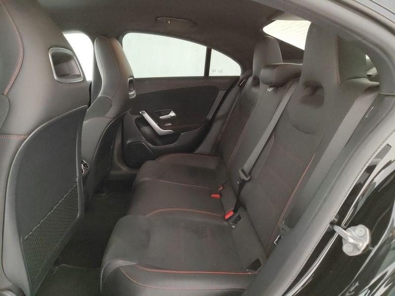Mercedes-Benz CLA Coupé CLA 180 d Automatic Premium
