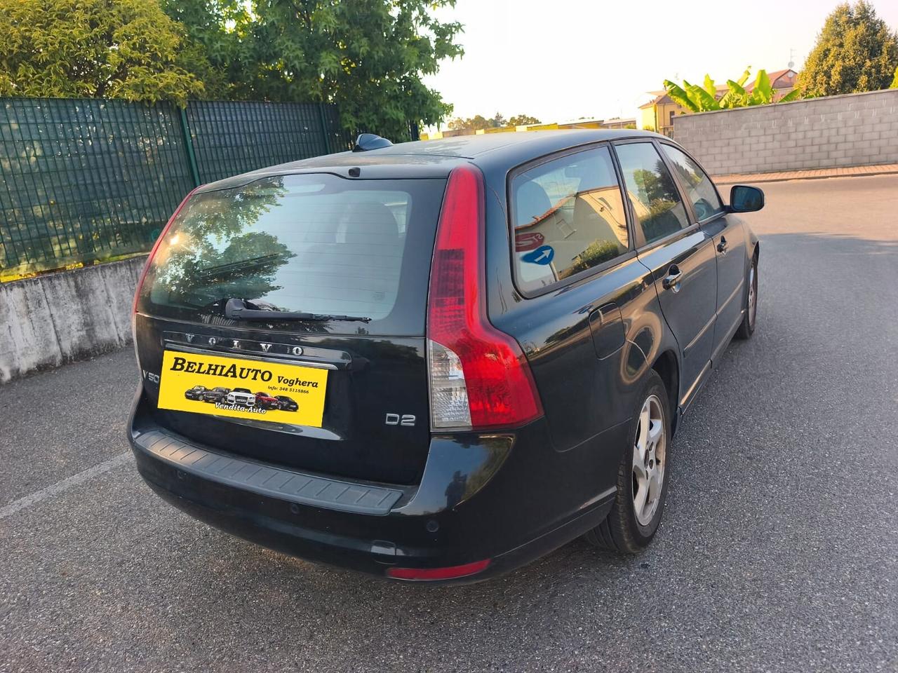 Volvo V50 SW 2011----1.6 Diesel